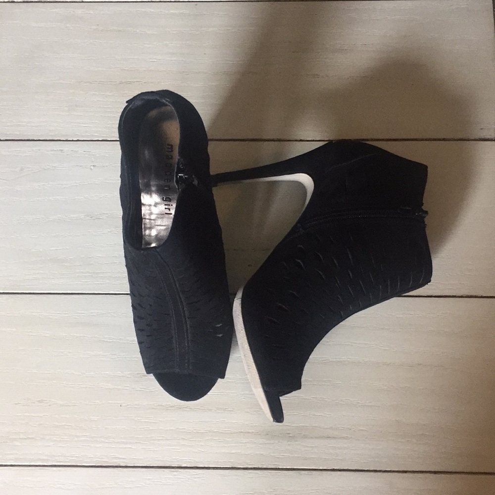 Madden Girl Black Booties Heels